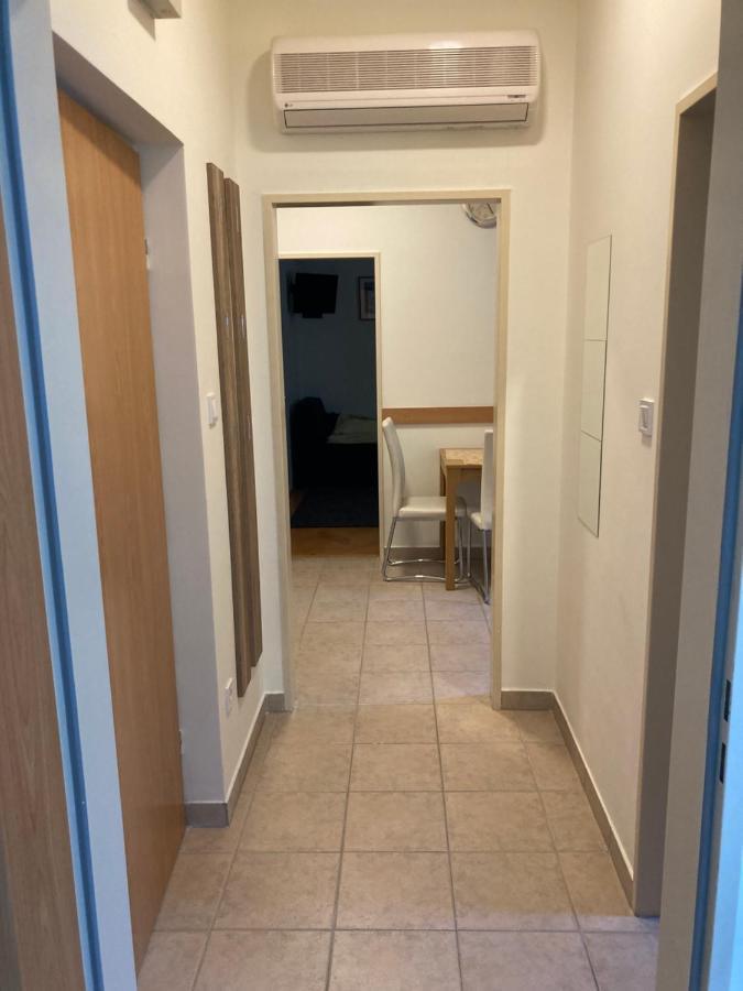 Kuenszler Apartmanhaz Zamárdi Exterior photo